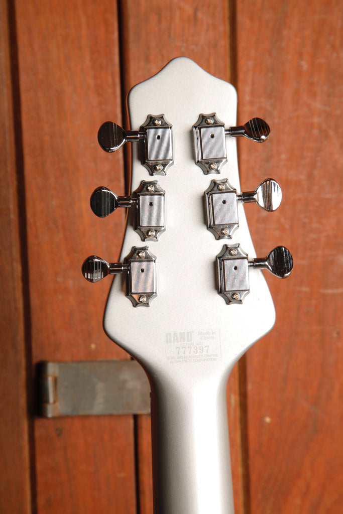 Danelectro Dan O. Mano Silver Electric Guitar