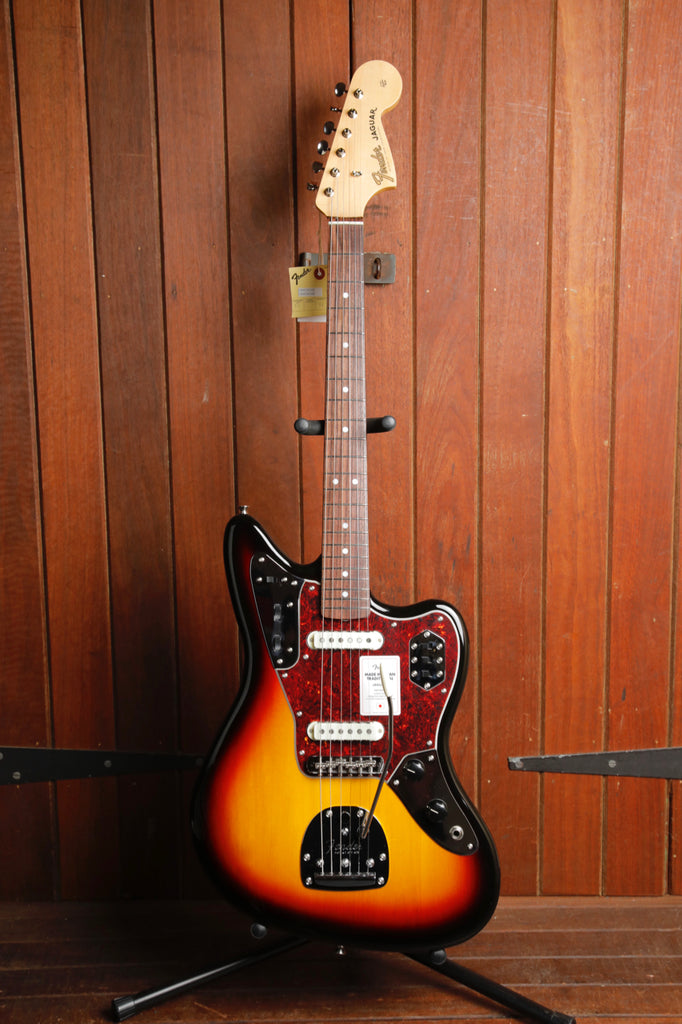 Fender Made In Japan Traditional '60s Jaguar 3-Colour Sunburst