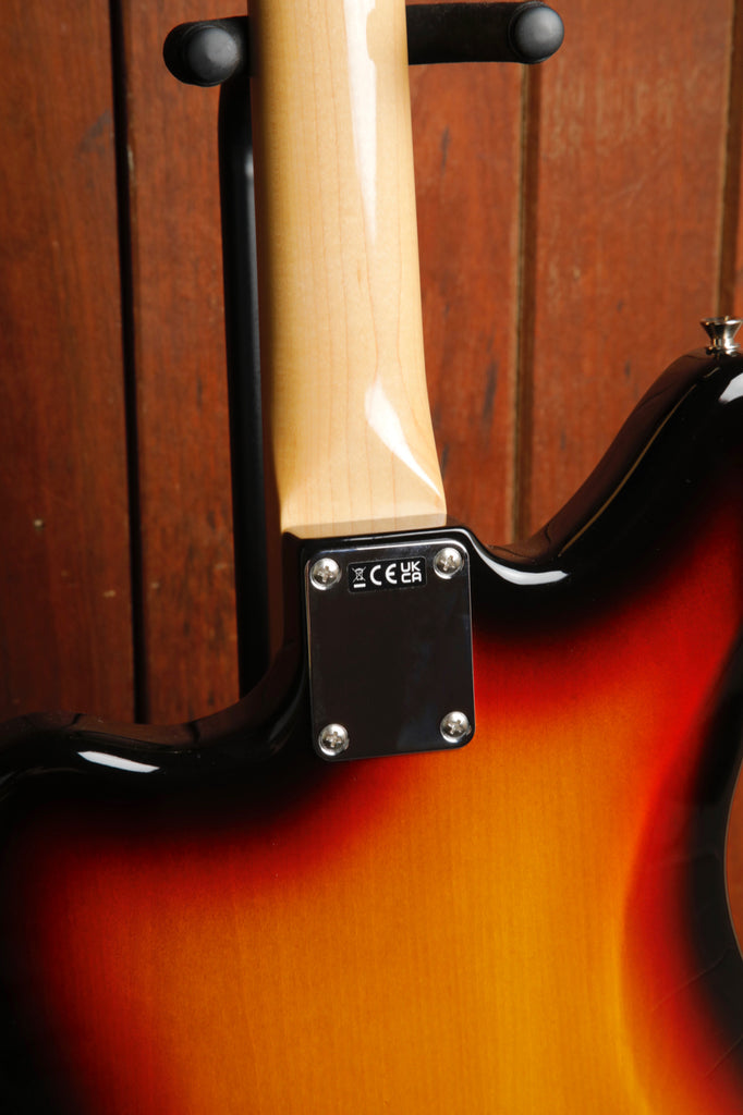Fender Made In Japan Traditional '60s Jaguar 3-Colour Sunburst