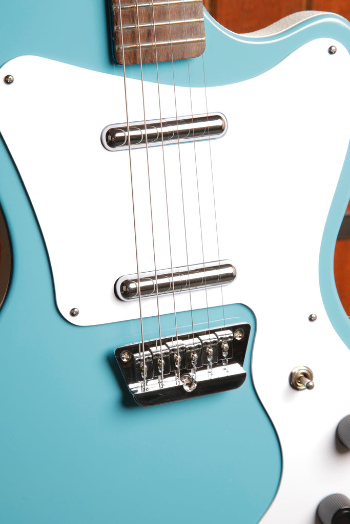 Danelectro '67 Dano Aqua Electric Guitar