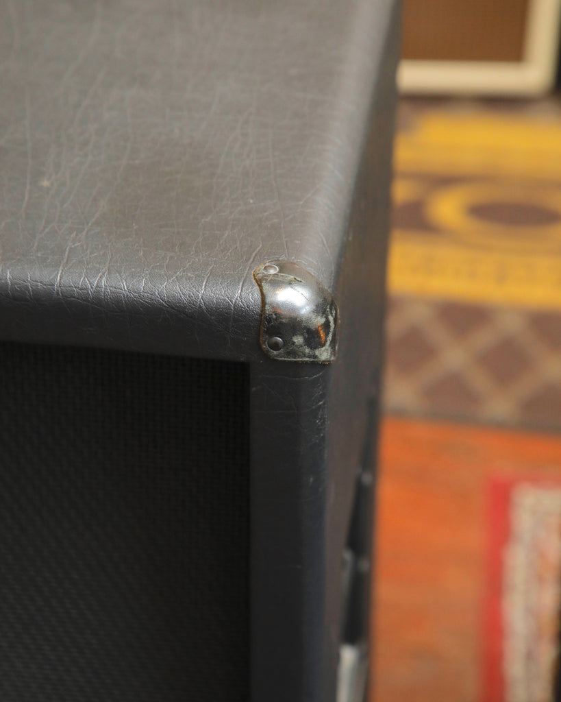 Mesa Boogie 4x12"CEL-30 4FB 8 Ohm 280-Watt Guitar Speaker Cabinet Pre-Owned