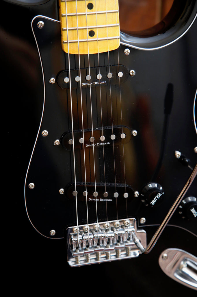 Squier Classic Vibe '70s Stratocaster Black Electric Guitar Pre-Owned