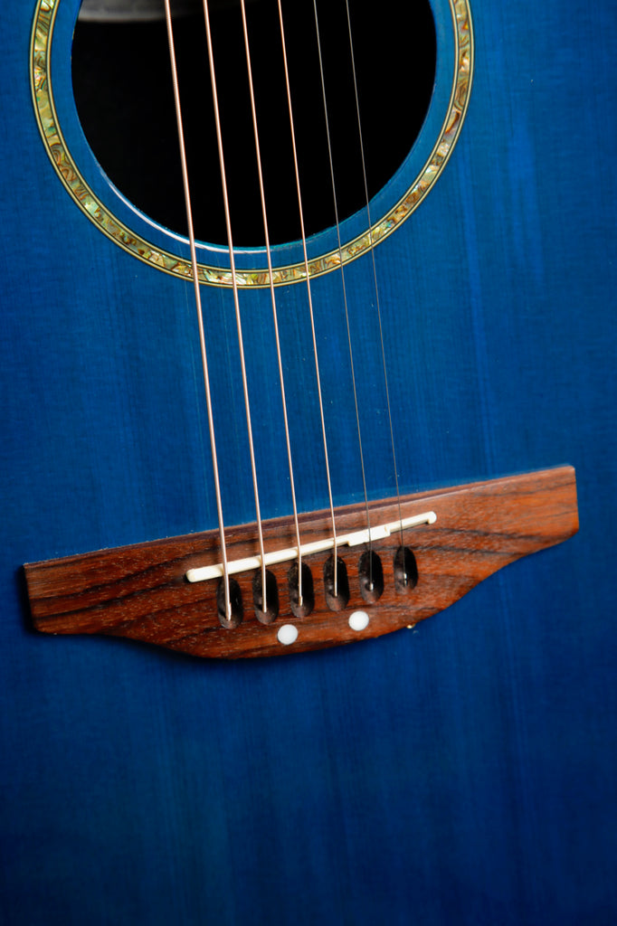 Ovation CC24 Celebrity Blue Acoustic-Electric Guitar w/Case Pre-Owned