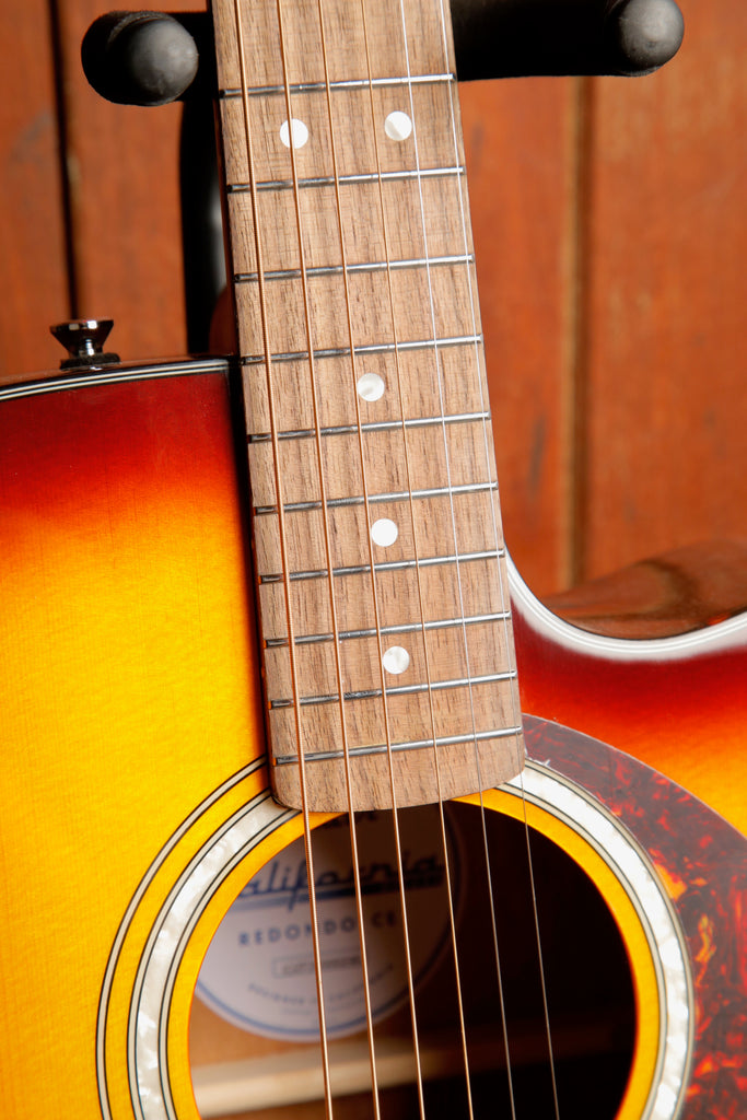 Fender California Deluxe Redondo CE Honey Sunburst Acoustic-Electric Guitar