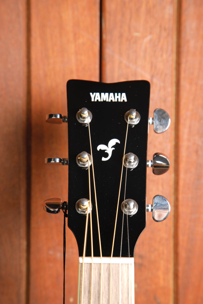 Yamaha FG820 Dreadnought Gloss Black Acoustic Guitar