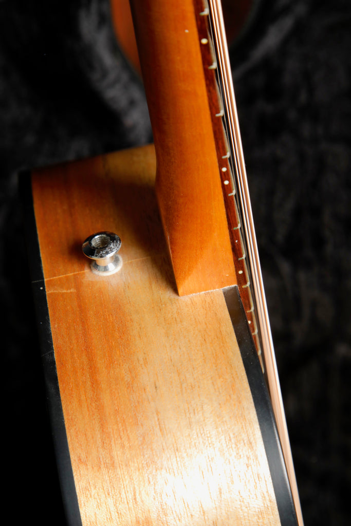 Maton EM6 Mini Maton Spruce/Maple Acoustic-Electric Guitar Pre-Owned