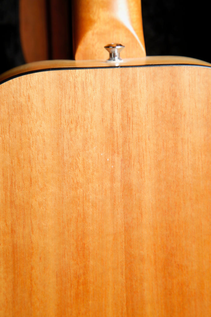 Maton EM6 Mini Maton Spruce/Maple Acoustic-Electric Guitar Pre-Owned