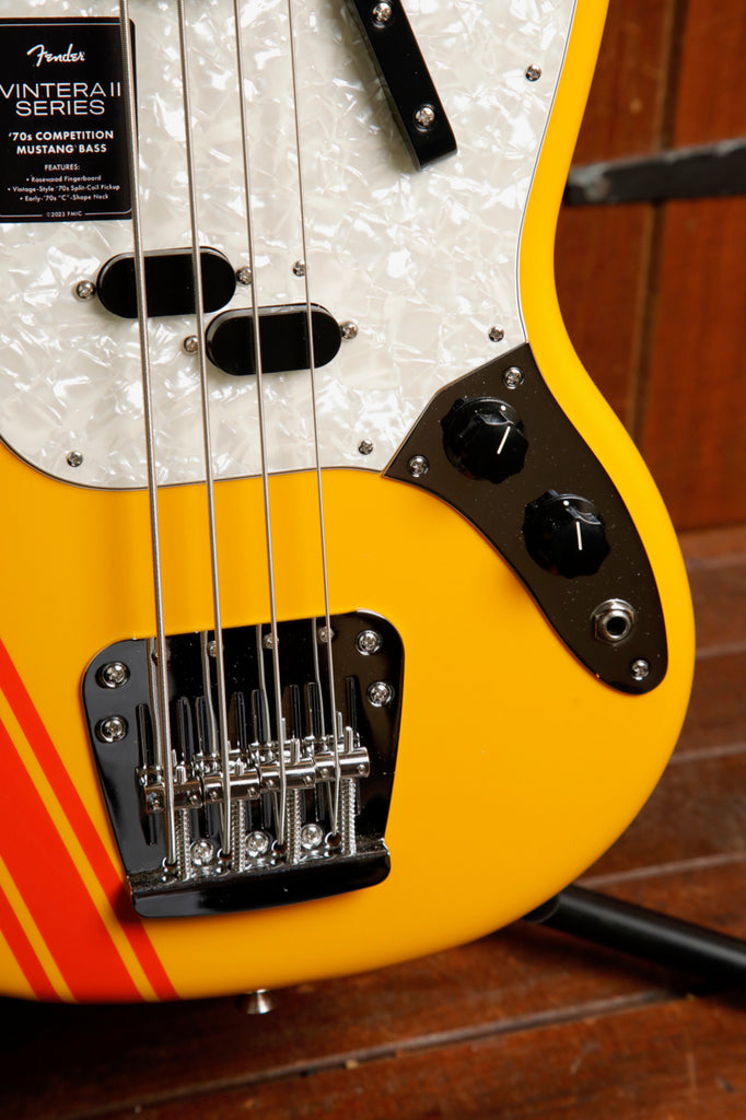 Fender Vintera II '70s Competition Mustang Bass Guitar Competition Orange