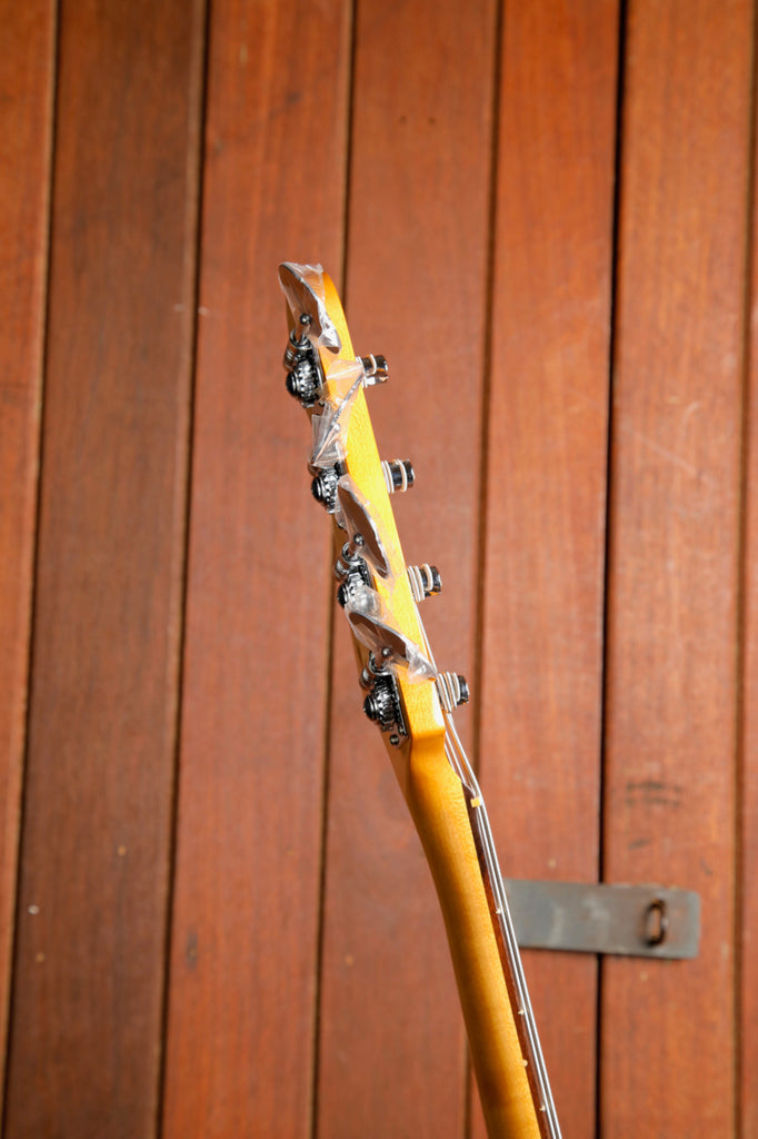 Fender Vintera II '70s Competition Mustang Bass Guitar Competition Orange