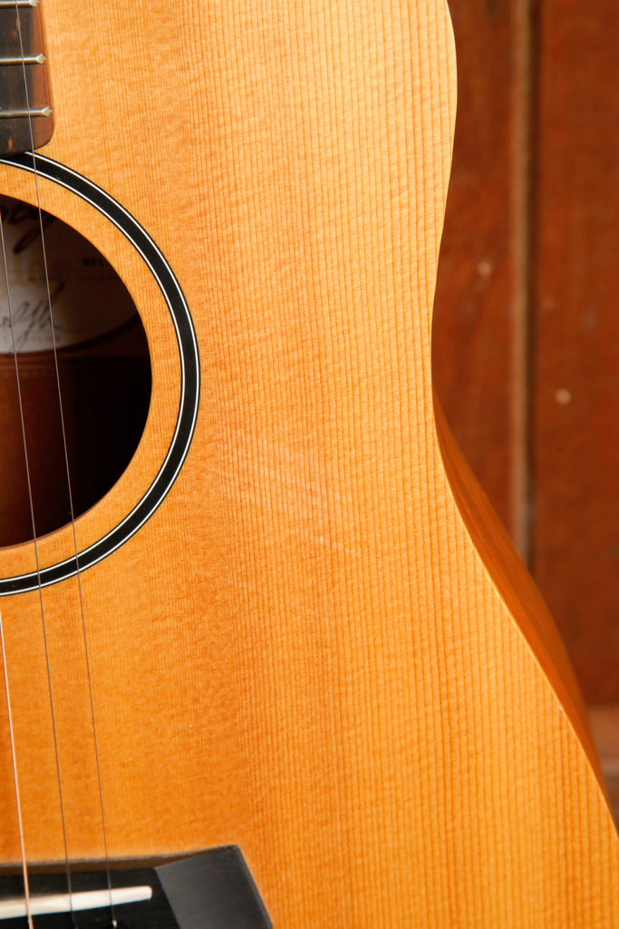 Taylor Baby Taylor BT1 Layered Walnut Travel Acoustic Guitar Pre-Owned