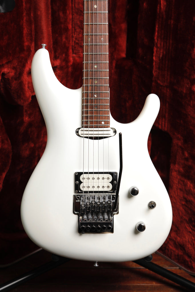 Ibanez JS2400 Joe Satriani Signature White Electric Guitar 2010 Pre-Owned