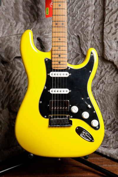 Fender Limited Edition American Ultra II HSS Stratocaster Grafitti Yellow