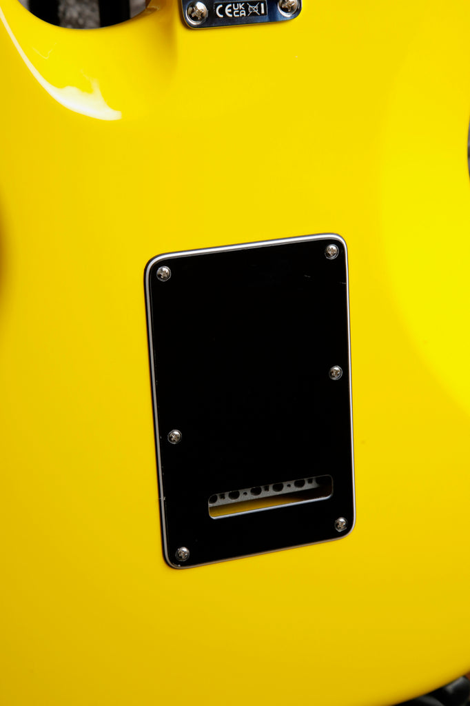 Fender Limited Edition American Ultra II HSS Stratocaster Grafitti Yellow