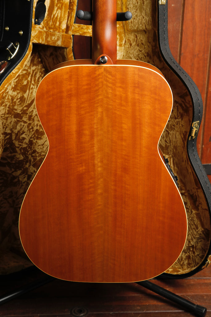 Maton EBG808-TE Tommy Emmanuel Acoustic-Electric Guitar
