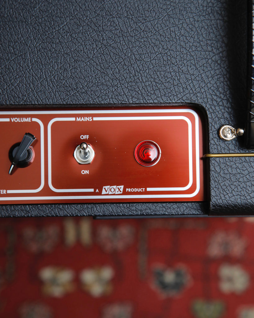 Vox AC30 Hand-Wired Guitar Amplifier Combo w/ Alnico Blue Speakers