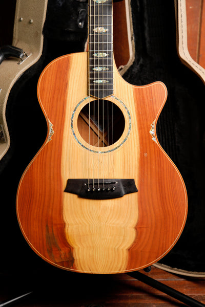 Cole Clark AN3EC-RDBL Grand Auditorium Acoustic-Electric  2018 Pre-Owned
