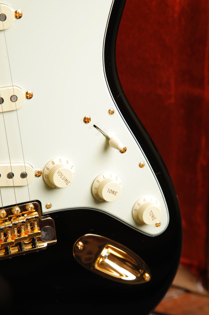 Fender Dealer Exclusive American Vintage II Stratocaster Black Electric Guitar