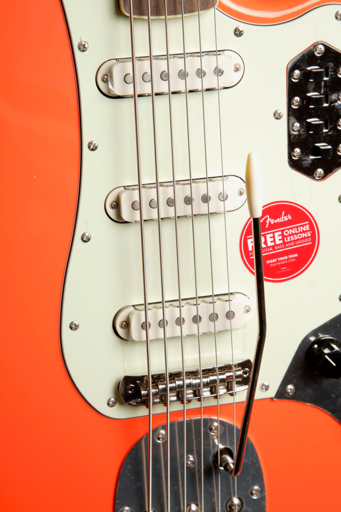 Squier FSR Classic Vibe Bass VI Tahitian Coral Bass Guitar