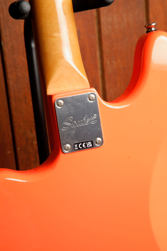 Squier FSR Classic Vibe Bass VI Tahitian Coral Bass Guitar