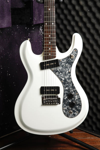 Aria DM 380 White Electric Guitar Pre Owned