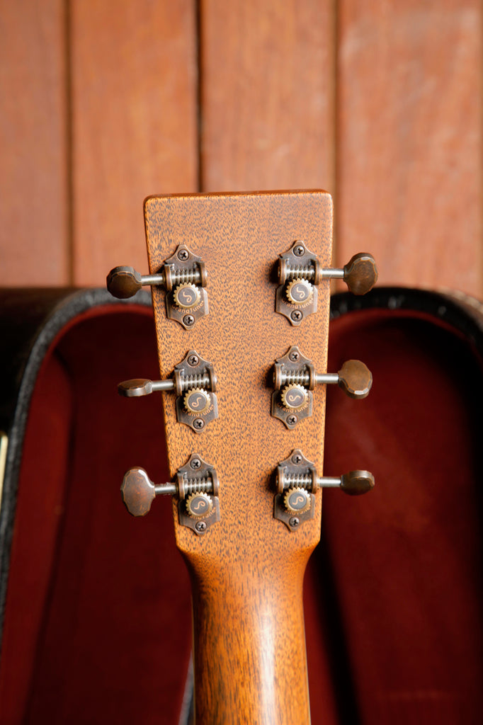 Martin CEO-9 Special Edition Curly Mango Concert Acoustic Guitar 2019 Pre-Owned