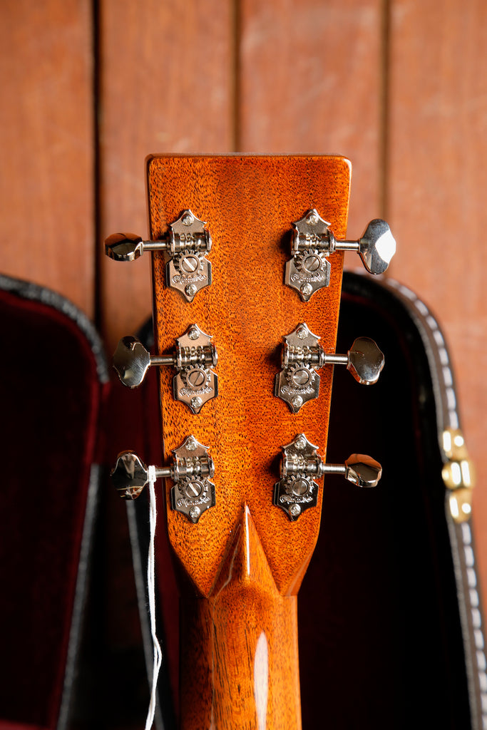 Martin 000-28EC Eric Clapton Signature Acoustic Guitar