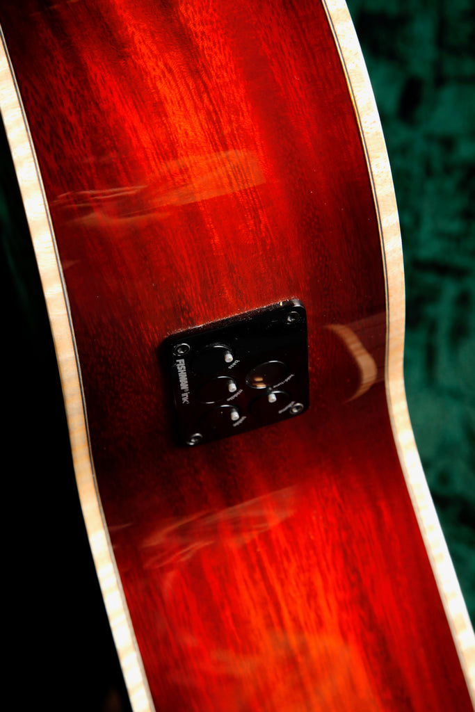 Faith Blood Moon Venus Cutaway Acoustic-Electric Guitar Pre-Owned
