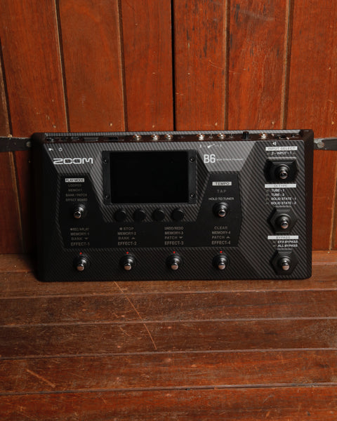 Zoom B-6 Bass Multi-Effects Processor Pedal Pre-Owned