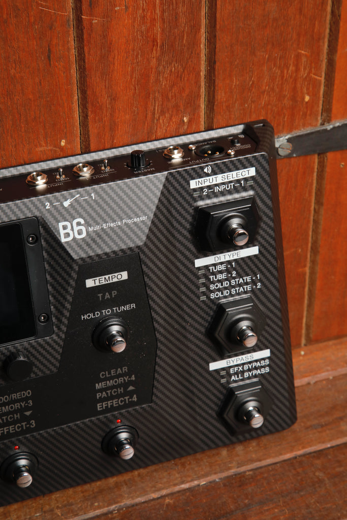 Zoom B-6 Bass Multi-Effects Processor Pedal Pre-Owned