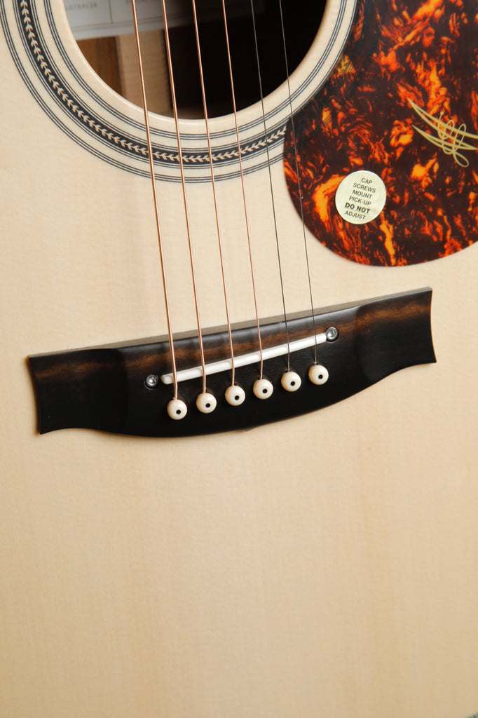 Maton EBG808 Artist Acoustic-Electric Guitar