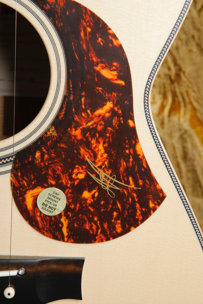 Maton EBG808 Artist Acoustic-Electric Guitar