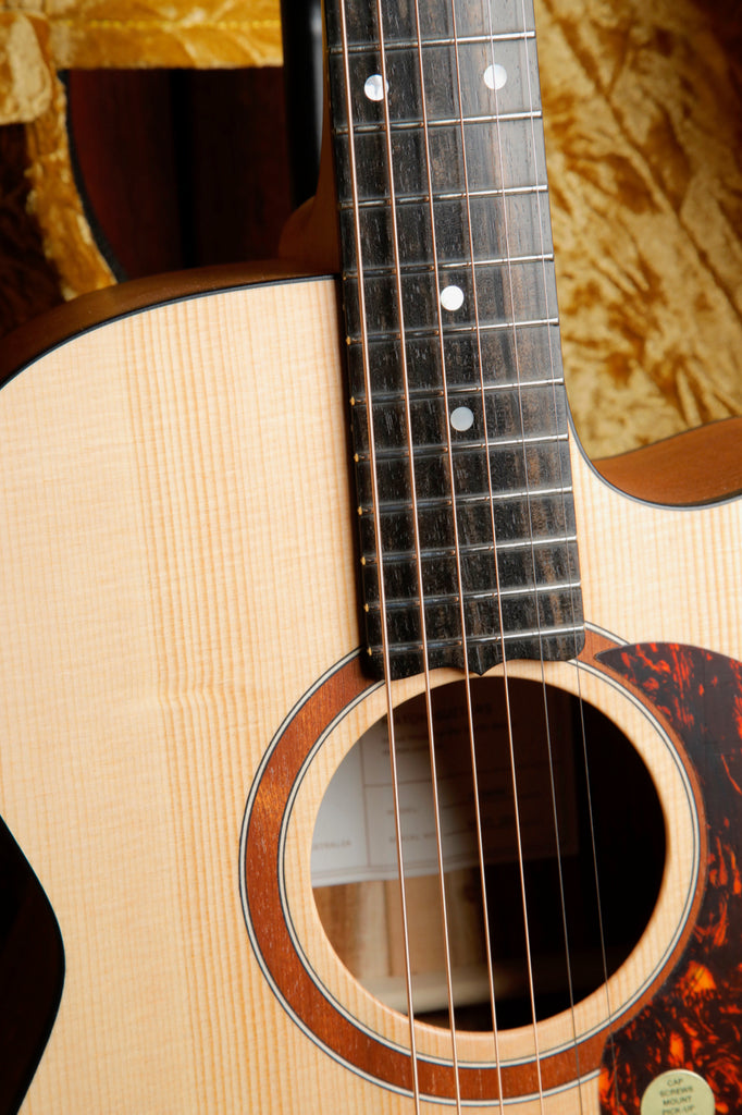 Maton SRS808C Solid Road Series Acoustic-Electric Guitar