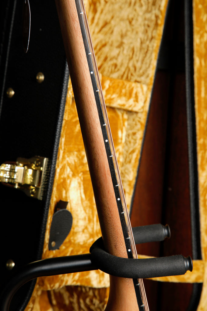 Maton SRS808C Solid Road Series Acoustic-Electric Guitar