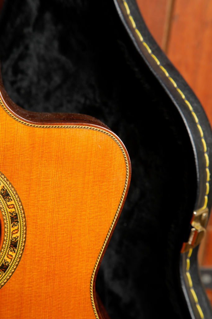 Esteve ELEC Cedar/Rosewood Classical Acoustic-Electric Guitar Pre-Owned