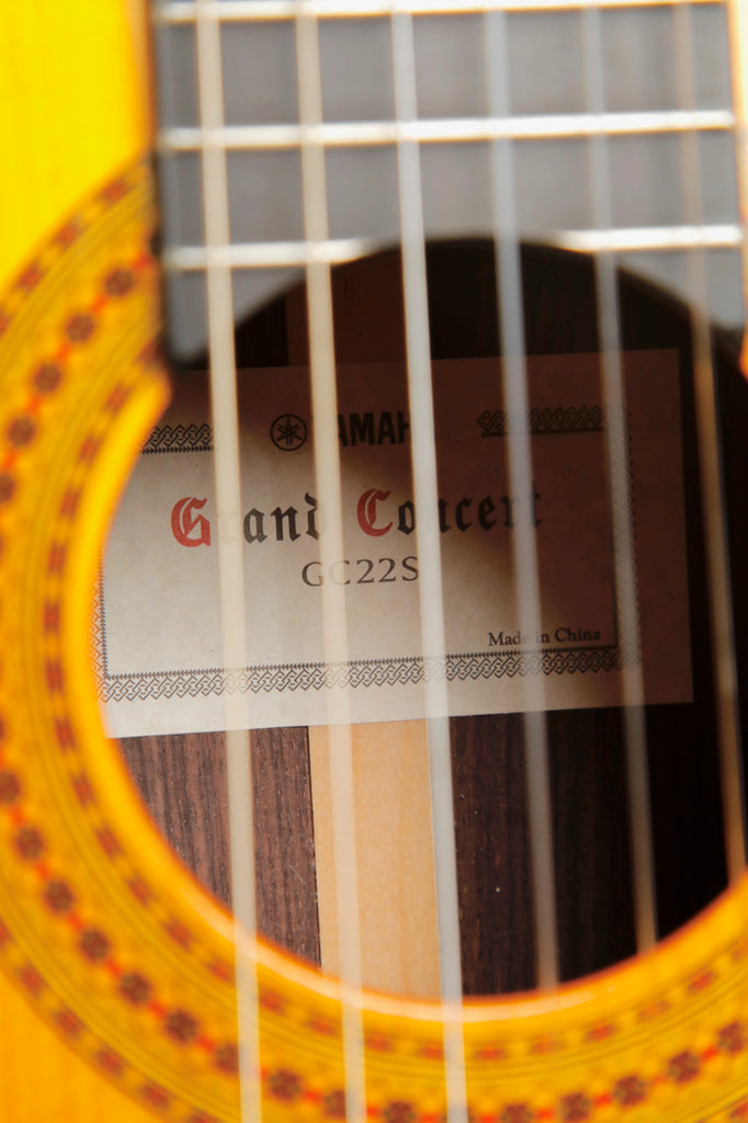 Yamaha GC22S All Solid Classical Nylon-String Acoustic Guitar Pre-Owned
