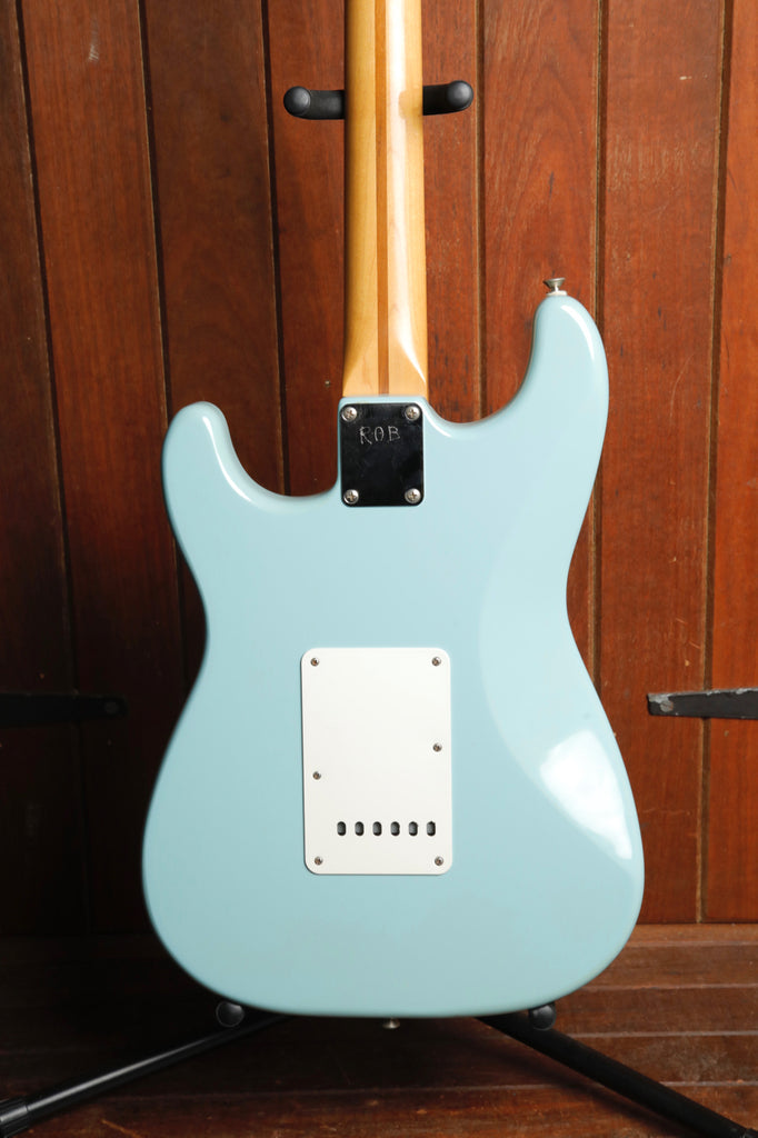 Fender Classic Player '60s Stratocaster Sonic Blue Electric Guitar 2006 Pre-Owned