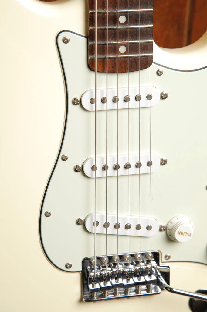 Squier Affinity Stratocaster Electric Guitar Olympic White Pre-Owned
