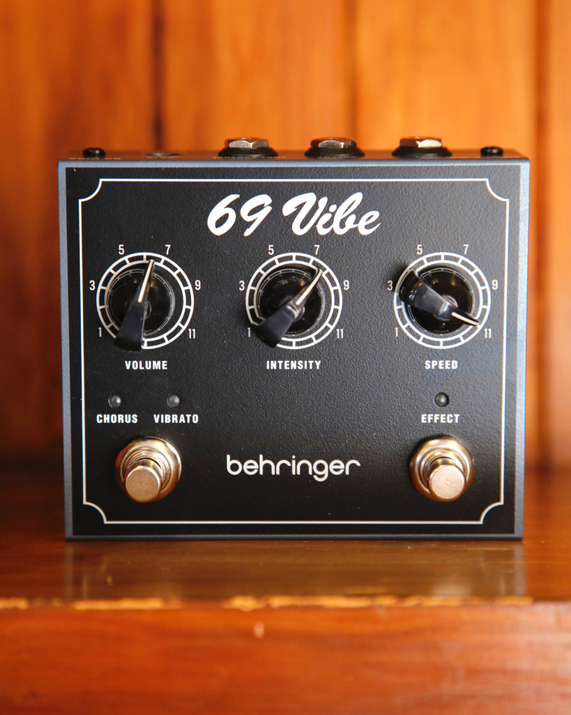 Behringer 69 Vibe Chorus & Vibrato Pedal