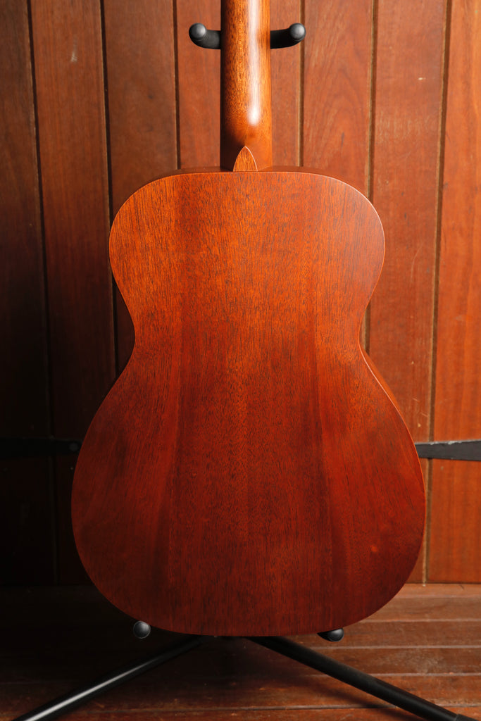 Martin 00-15M All Mahogany Orchestra Model Acoustic Guitar
