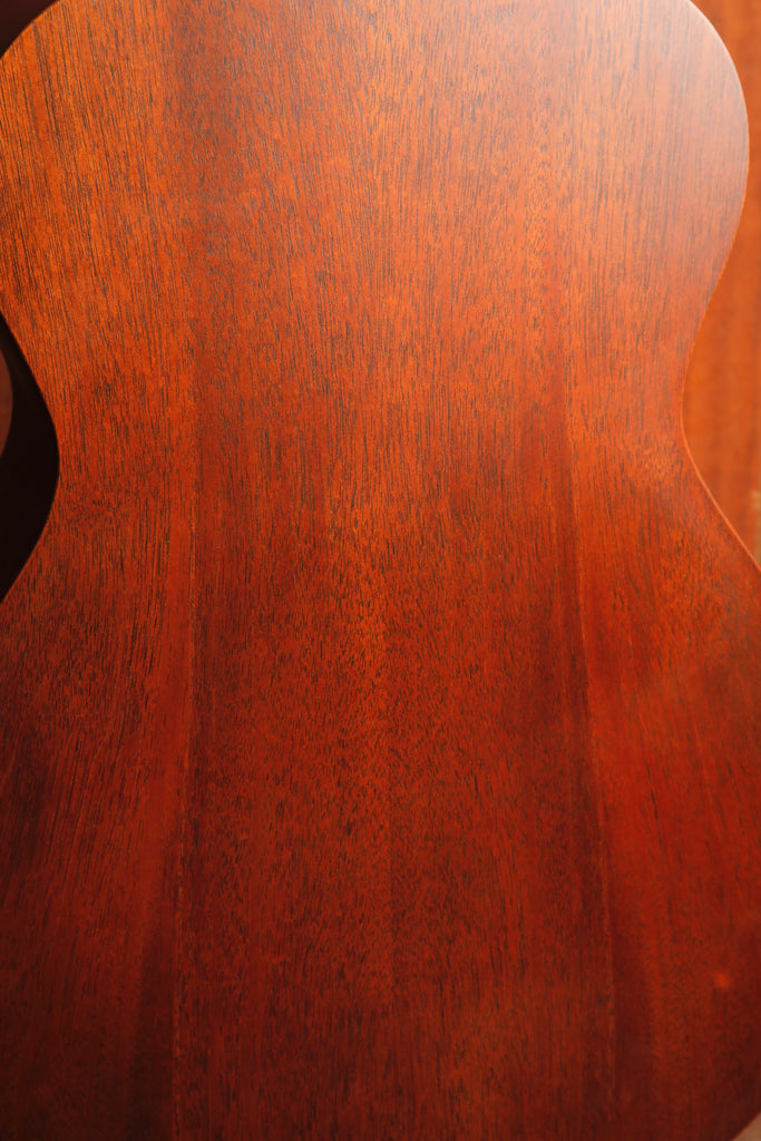 Martin 00-15M All Mahogany Orchestra Model Acoustic Guitar