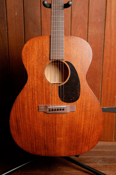 Martin 000-15M All Mahogany Orchestra Model Acoustic Guitar