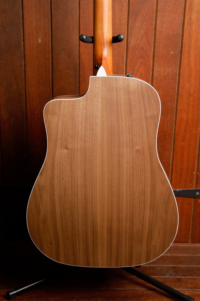 Taylor 210ce Dreadnought Acoustic-Electric Guitar