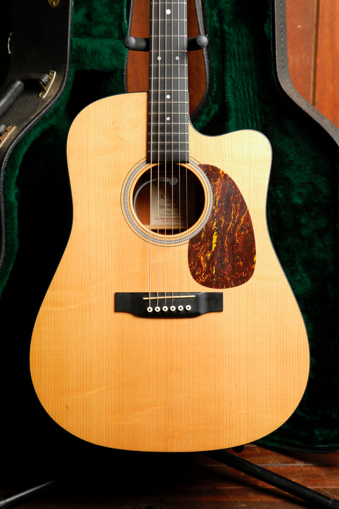 Martin DC-16GTE  Dreadnought Cutaway Acoustic-Electric Guitar 2005 Pre-Owned