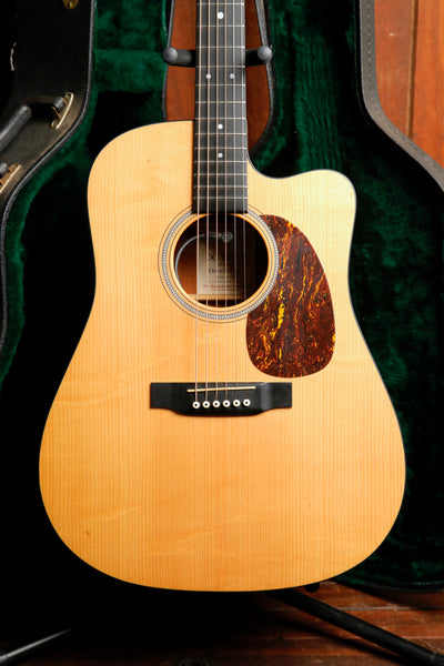 Martin DC-16GTE  Dreadnought Cutaway Acoustic-Electric Guitar 2005 Pre-Owned
