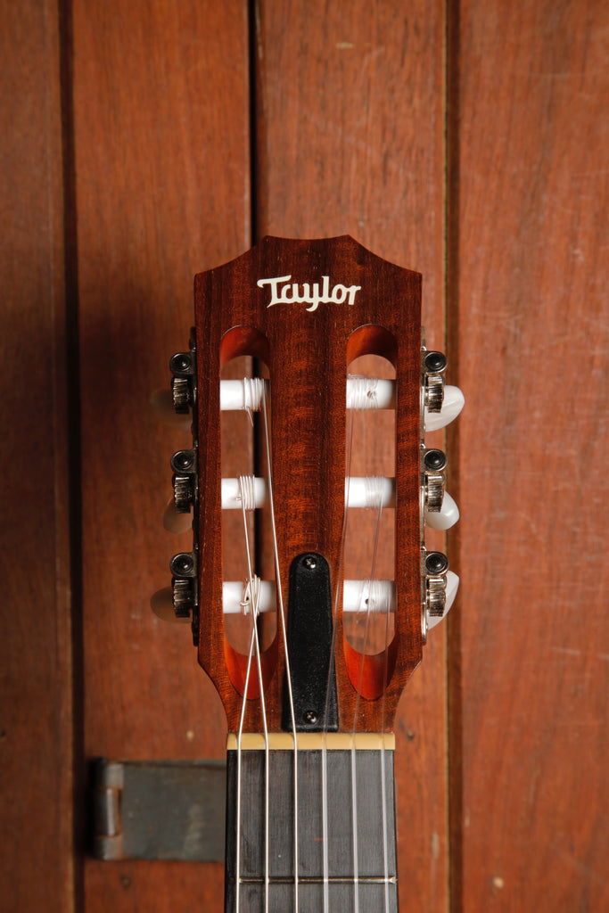 Taylor Academy 12-N Solid Top Nylon String Classical Guitar Pre-Owned