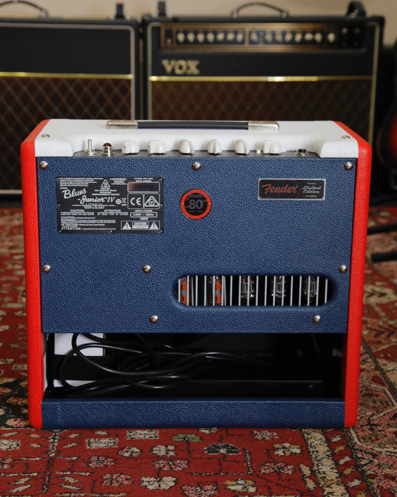 Fender FSR Blues Junior IV Colour Trio 15-Watt Valve Combo Amplifier