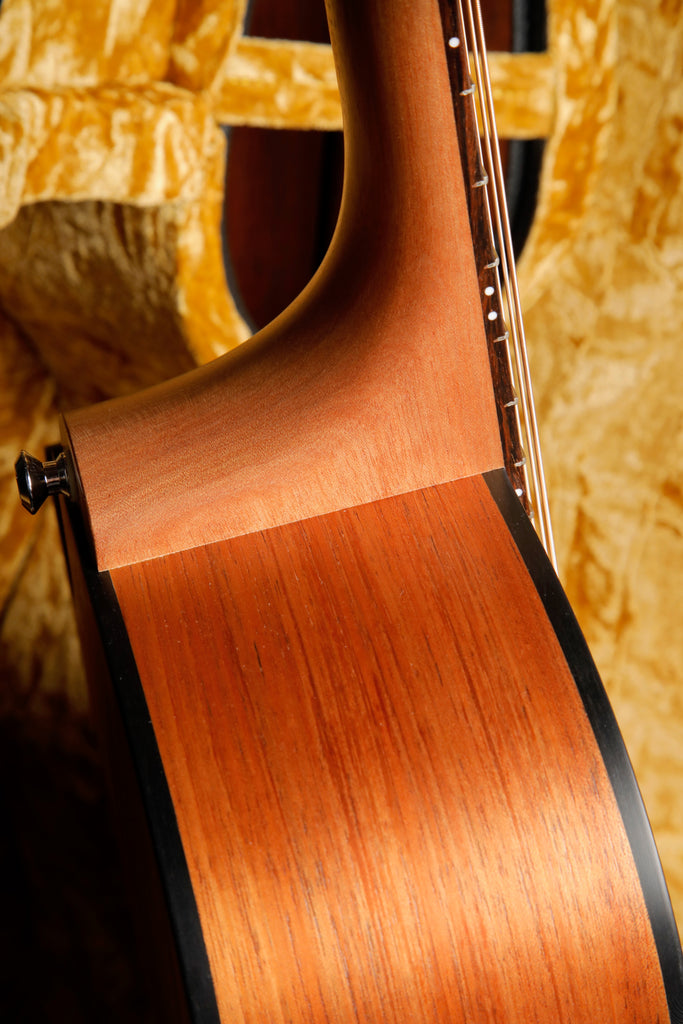 Maton SRS808C Solid Road Series Acoustic-Electric Guitar B-Stock