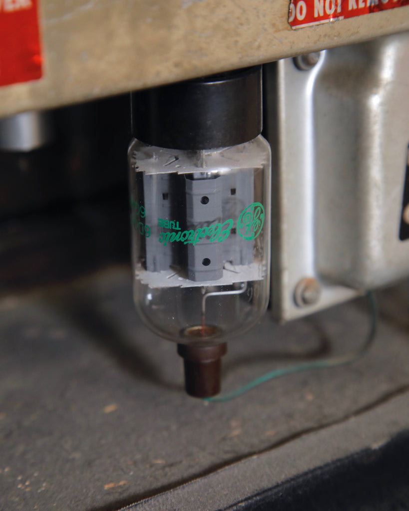 Goldentone 1762 Reverbmaster 40 1967 Valve Guitar Amplifier Head & Cabinet Pre-Owned