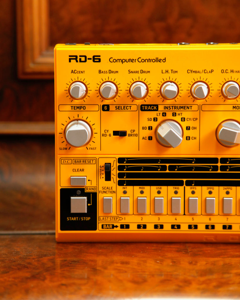 Behringer RD-6-AM Analog Drum Machine Pre-Owned