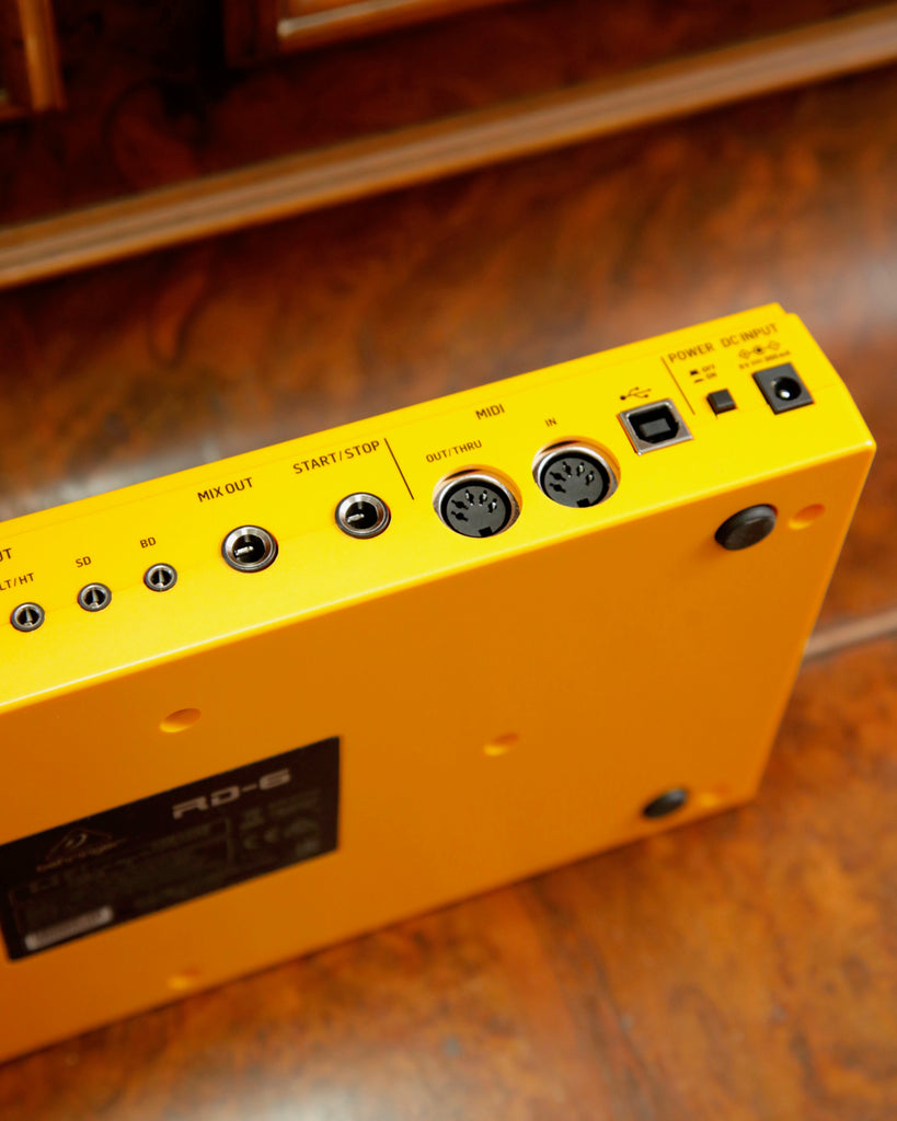 Behringer RD-6-AM Analog Drum Machine Pre-Owned